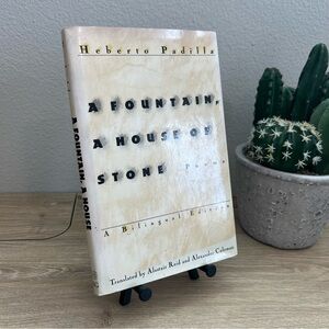 Vintage A Fountain A House of Stone Heberto Padilla HC 1991 Bilingual Poems